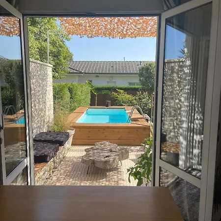 Holiday home Maison Familiale Cosy Le Haillan